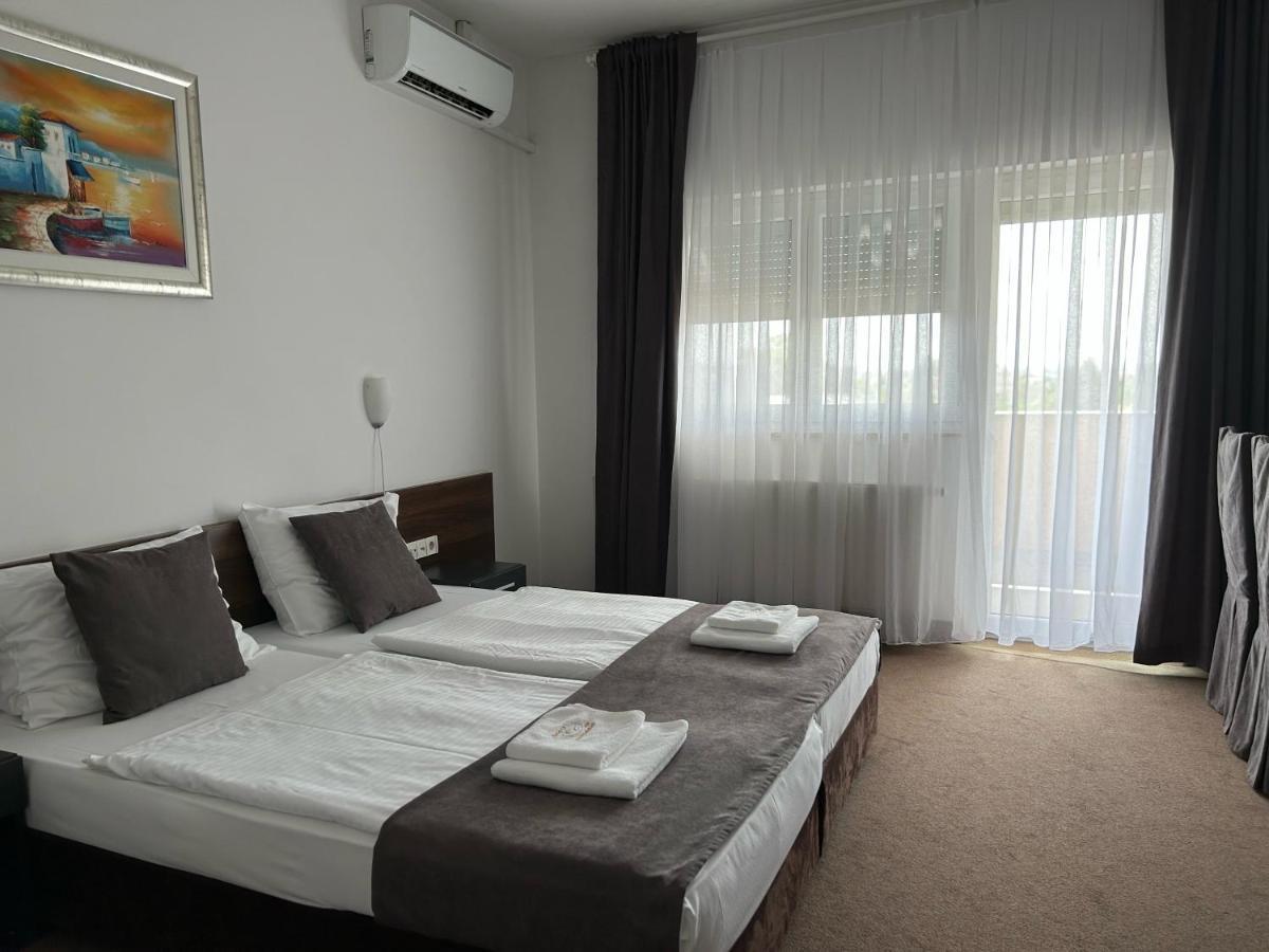 Rooms Laguna Sesvete Extérieur photo