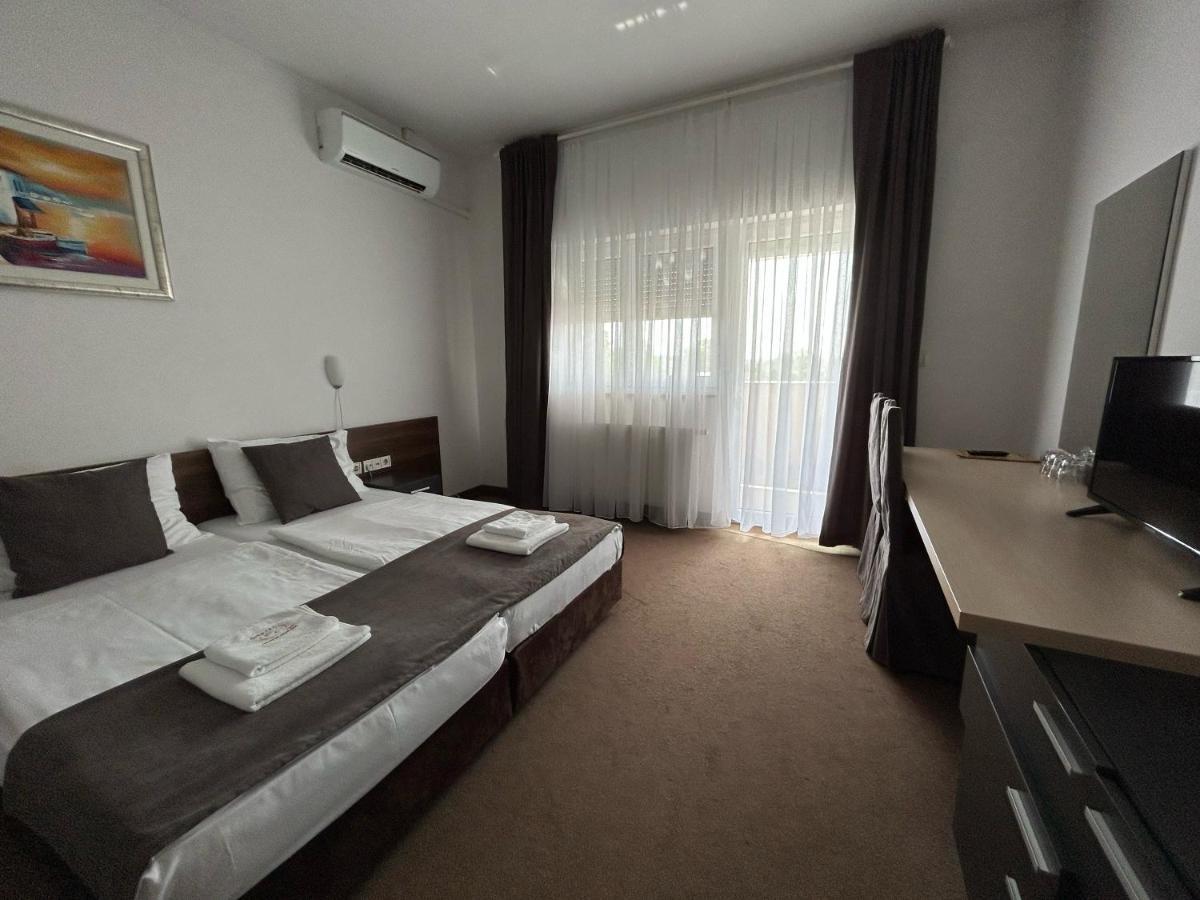 Rooms Laguna Sesvete Extérieur photo