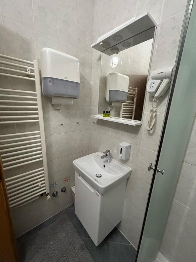 Rooms Laguna Sesvete Extérieur photo